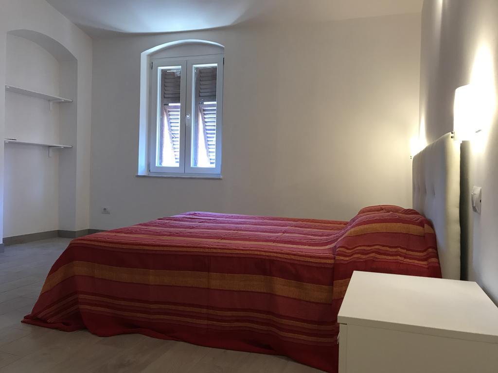 Guest House Montenegro La Spezia Exterior photo