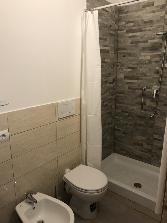 Guest House Montenegro La Spezia Exterior photo