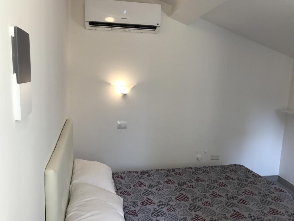 Guest House Montenegro La Spezia Exterior photo